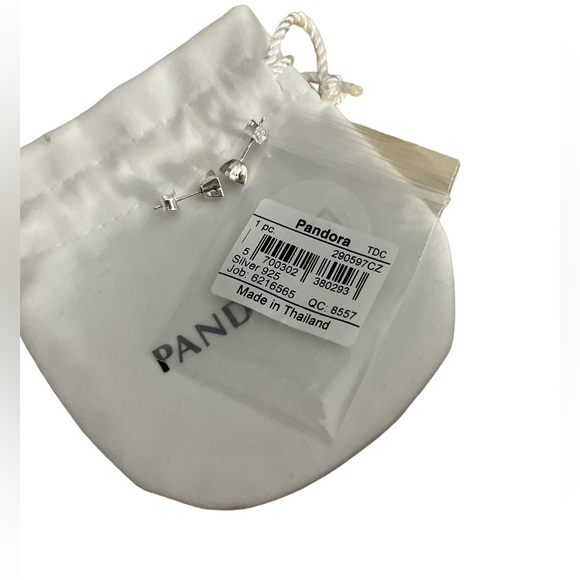 Pandora Star earrings authentic 100% - Picture 3 of 4